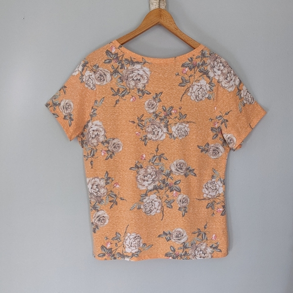 Bobbie Brooks Peach Floral Top 1X - Picture 2 of 7